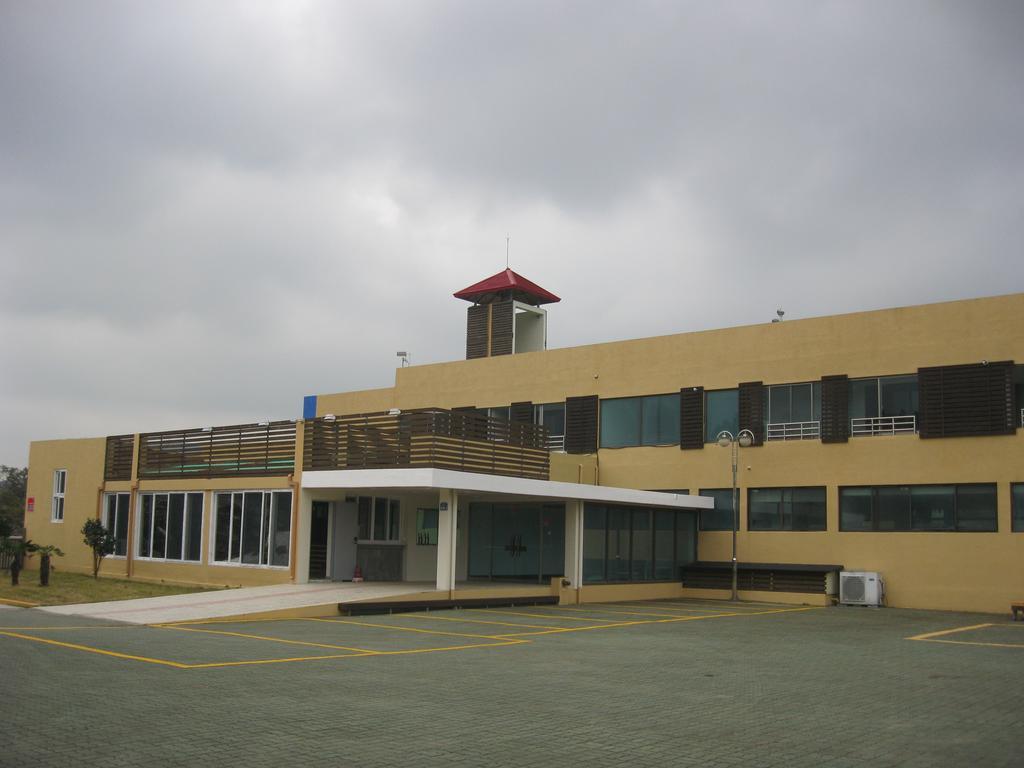 Geomunoreum Hostel Jeju Exterior photo