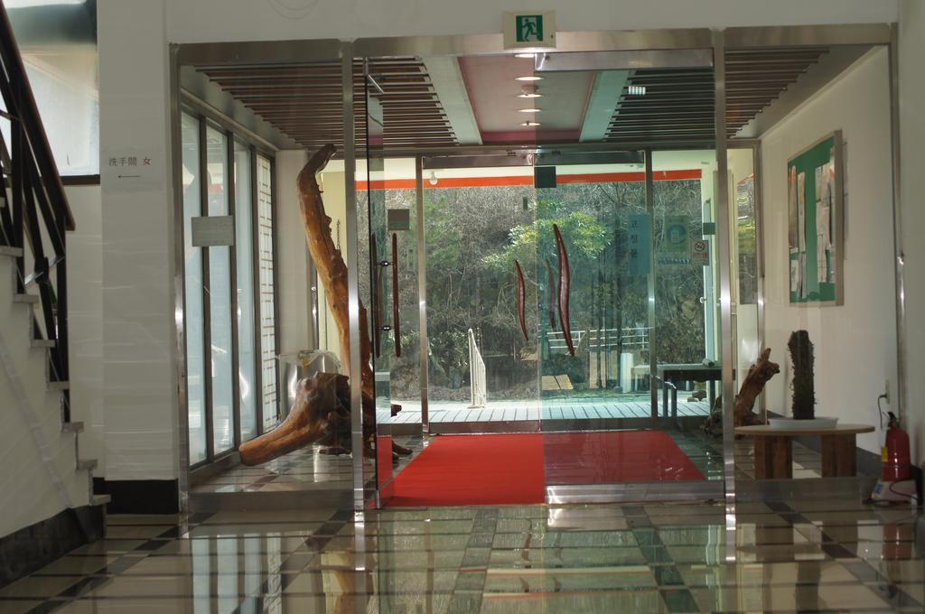 Geomunoreum Hostel Jeju Exterior photo